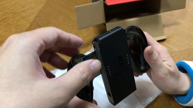 Joy-Con(ジョイコン)充電グリップ購入レビュー【Nintendo Switch】